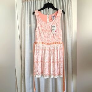 Peach Lace Sleeveless Dress - Size S